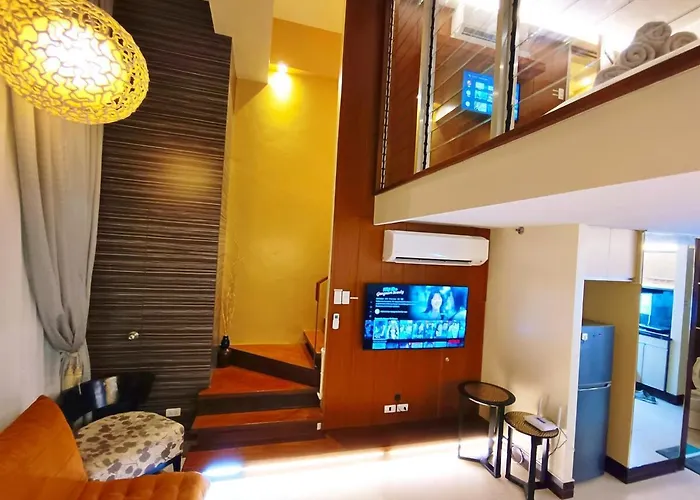 Club Ultima King Bed Loft Unit 100mbps Wi-fi -2507 *