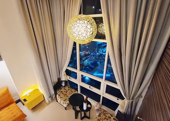 Club Ultima King Bed Loft Unit 100mbps Wi-fi -2507 Апартаменты
