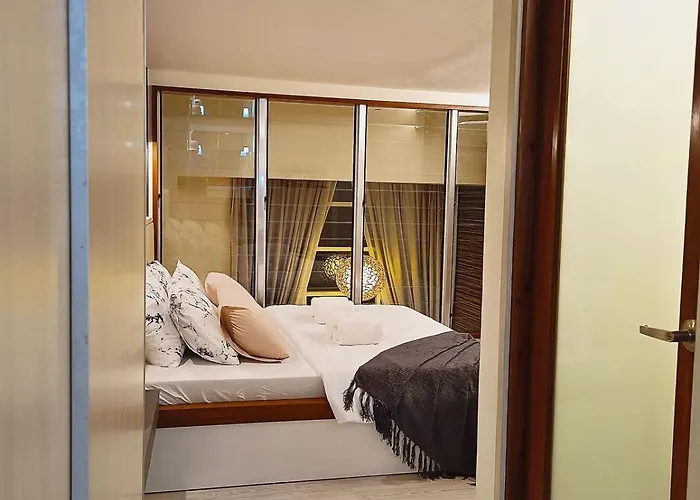 Club Ultima King Bed Loft Unit 100mbps Wi-fi -2507 Себу