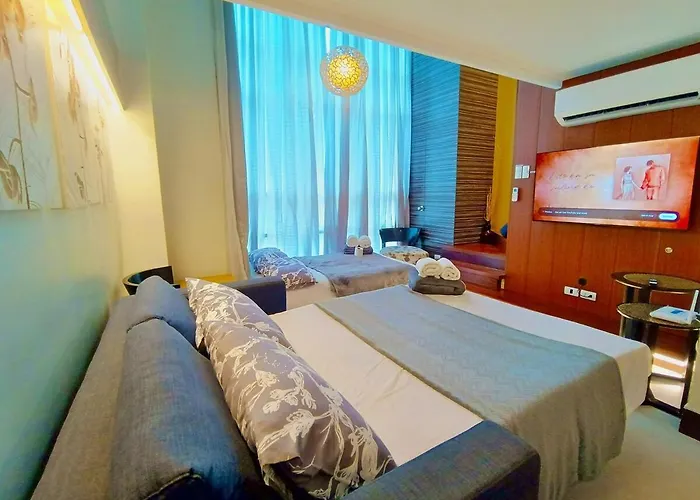 Club Ultima King Bed Loft Unit 100mbps Wi-fi -2507 Себу