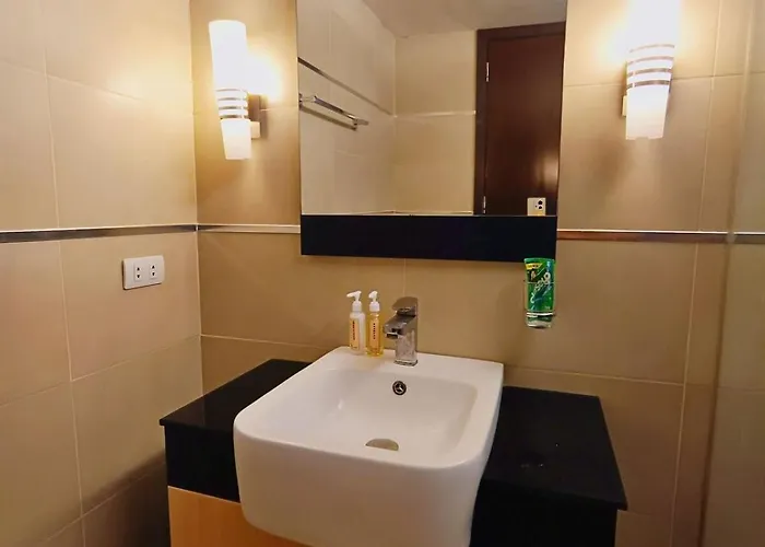 Club Ultima King Bed Loft Unit 100mbps Wi-fi -2507 Апартаменты *