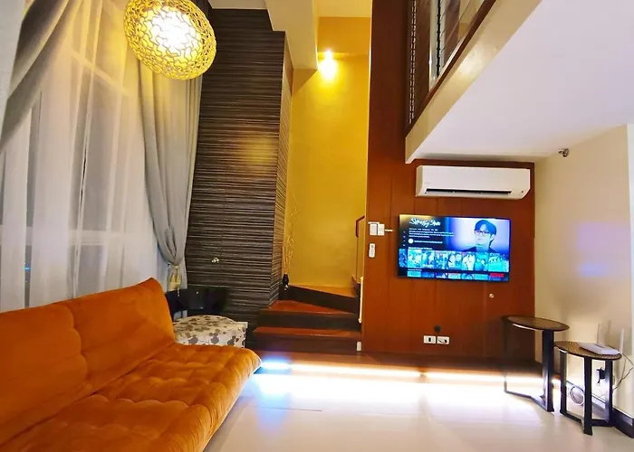 Club Ultima King Bed Loft Unit 100mbps Wi-fi -2507 * Себу